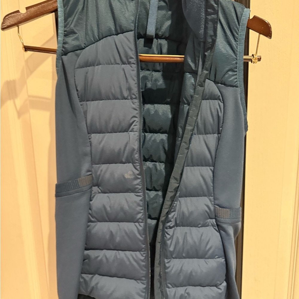 Blue Lululemon Sleeveless Puffer Vest